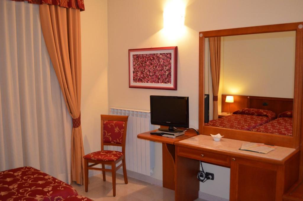 Hotel Olioso Peschiera del Garda Pokój zdjęcie